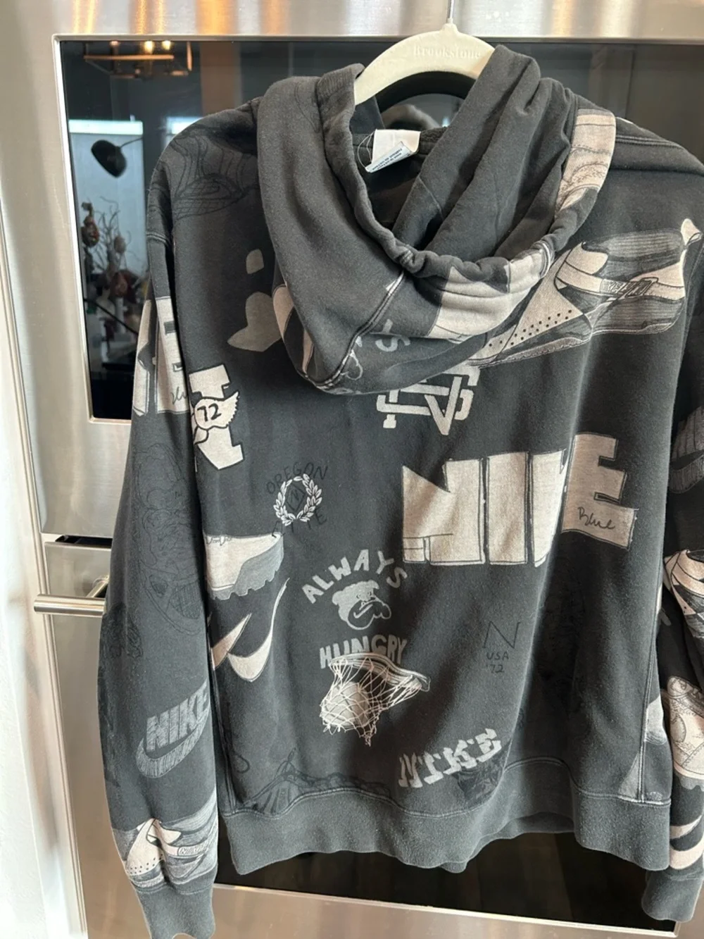 Nike Black & Gray printed Graphic Pullover Hoodie size M a few stains GUC - Picture 7 of 7